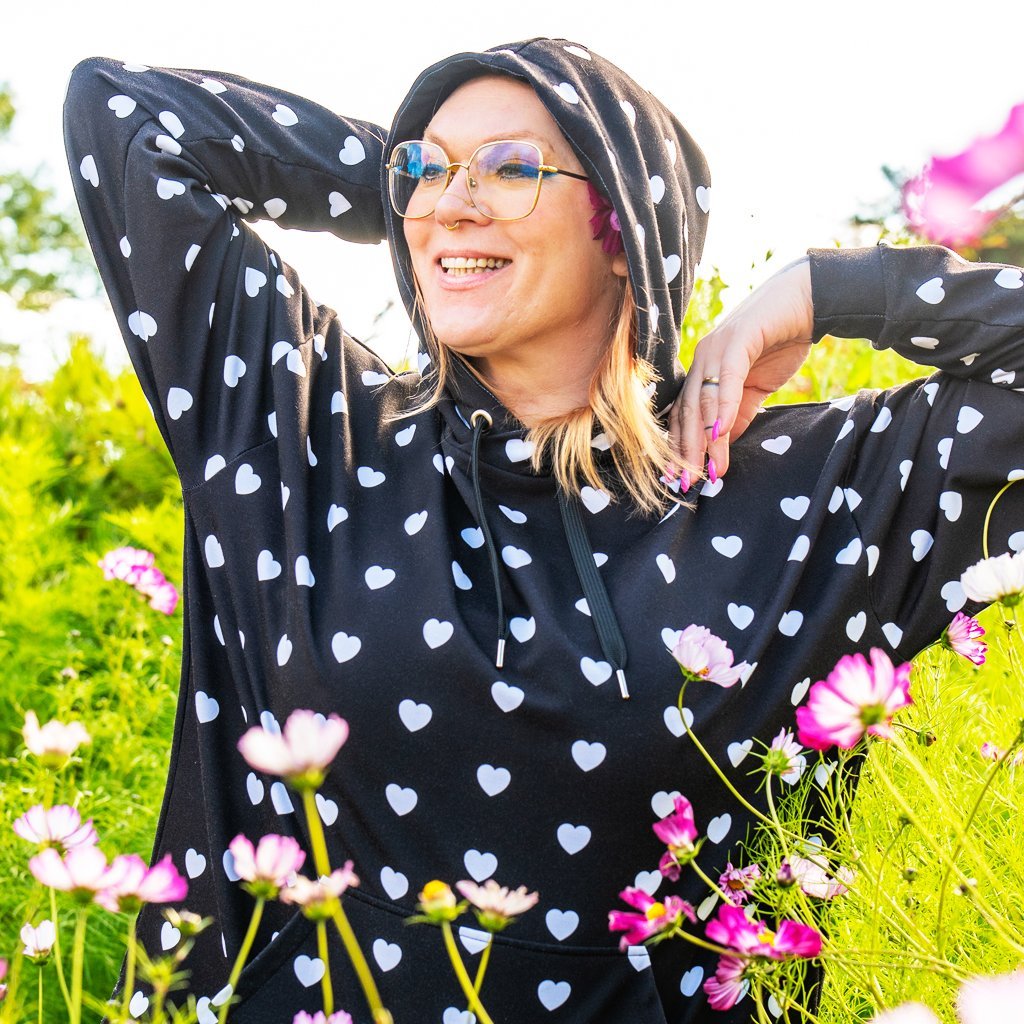 Black & White: Neutrals That Make Colors Pop - SHALMIAK