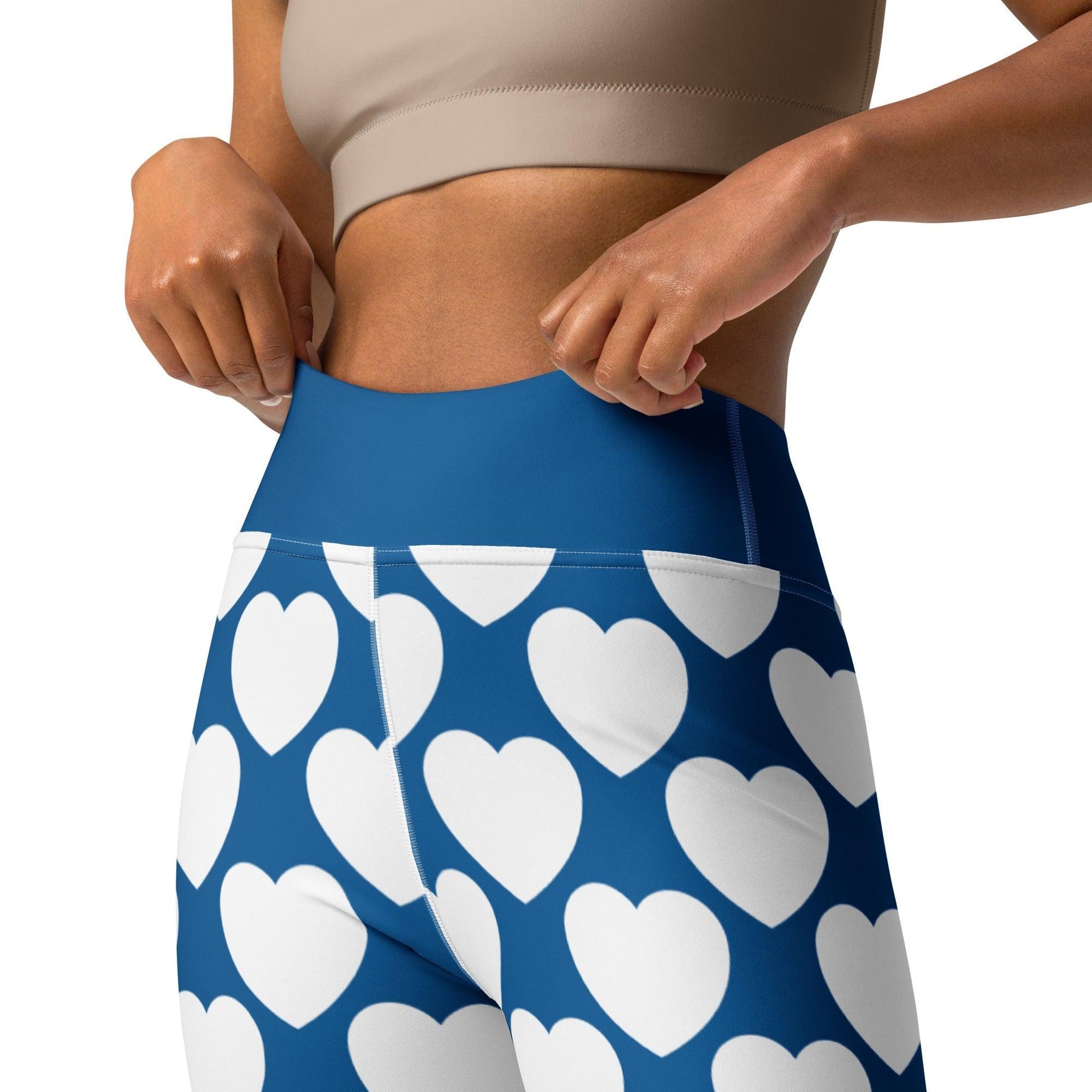 Yoga Leggings -2- ELLIE LOVE fin - Bold Heart Print